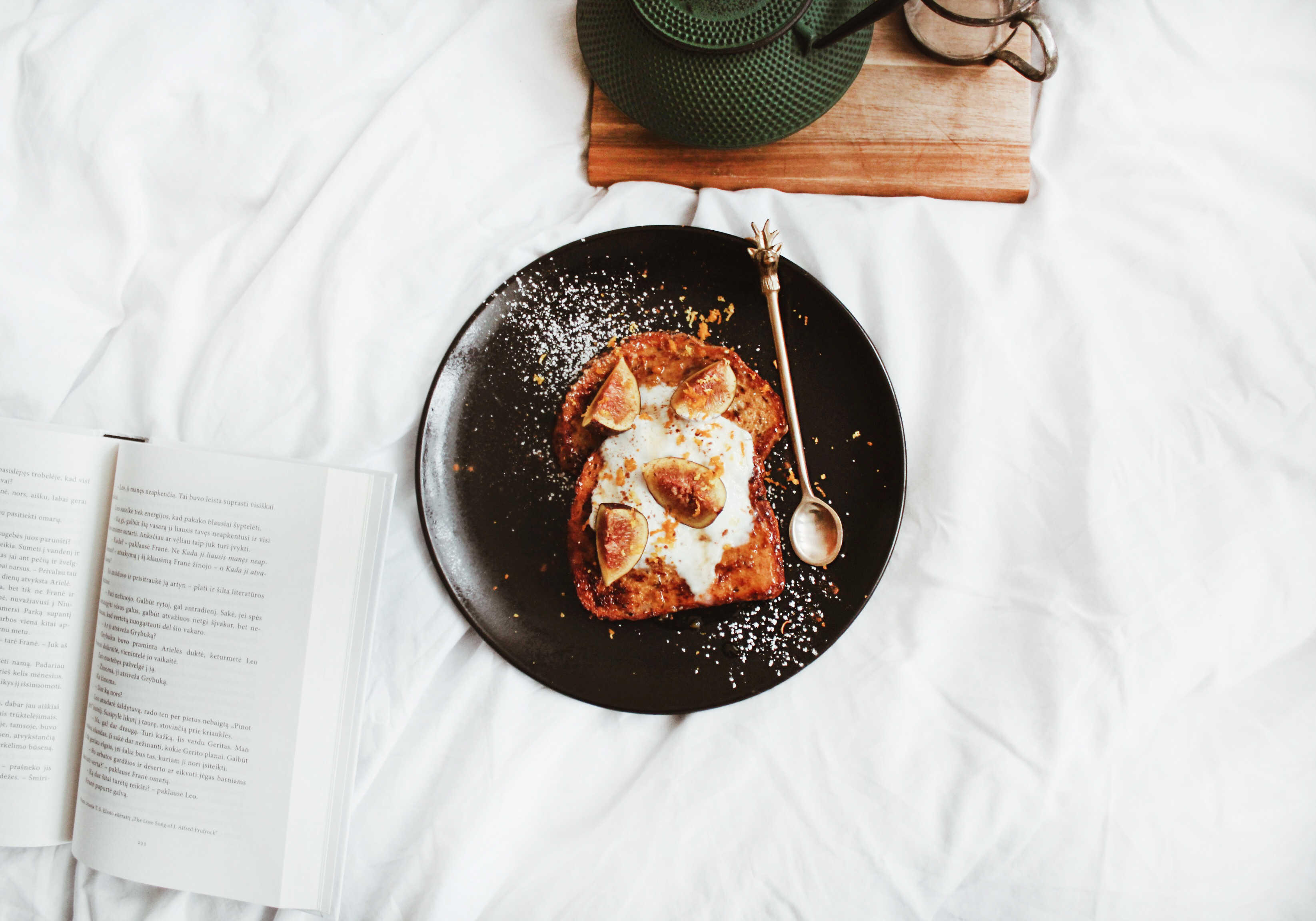 Kalėdiškiausi prancūziški skrebučiai su figomis